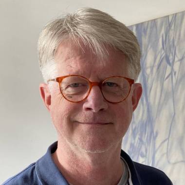  Hans                                                Anker